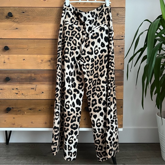 Banana Republic Cheetah Print Wide Leg Pant - Picture 2 of 8